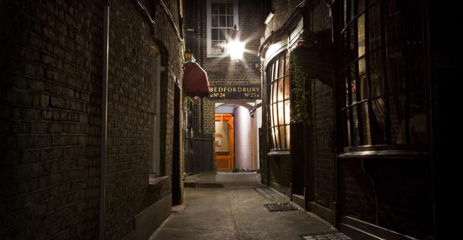 Jack The Ripper Tour in London's East End - Is $22.90 a fair price?