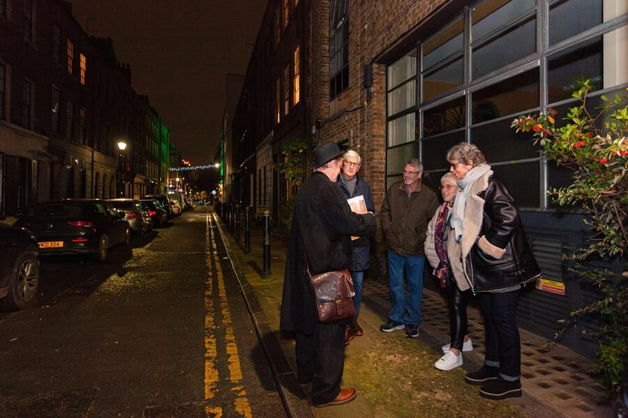 Jack the Ripper Walking Tour: Murder, Mystery, & the Women - Meeting at Shoreditch High Street