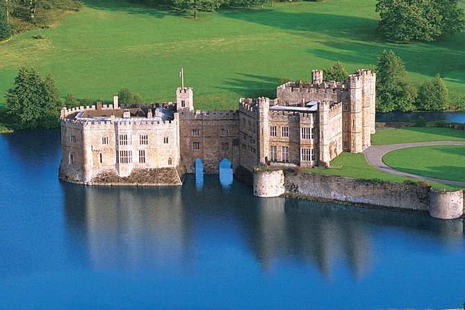 Leeds Castle, Canterbury, Dover & Greenwich Boat ride - Canterbury Cathedral deserves every minute