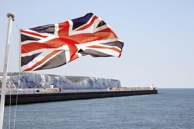 Leeds Castle, Canterbury, Dover & Greenwich Boat ride - Guides, coaches, and the group experience