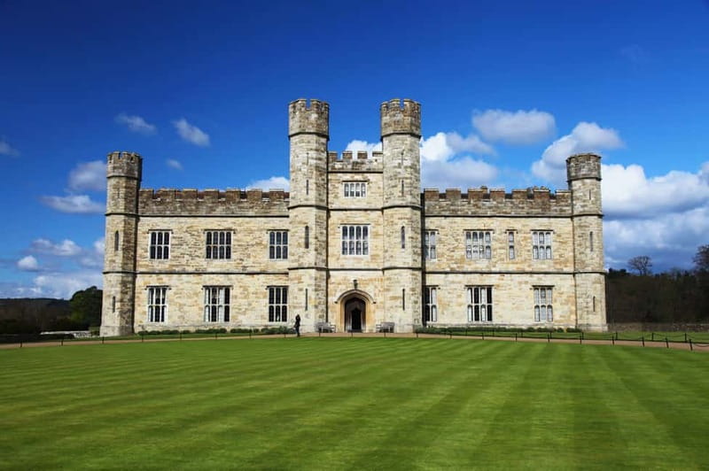 Leeds Castle, Canterbury, Dover, Greenwich & Free Snack Pack - Key points at a glance