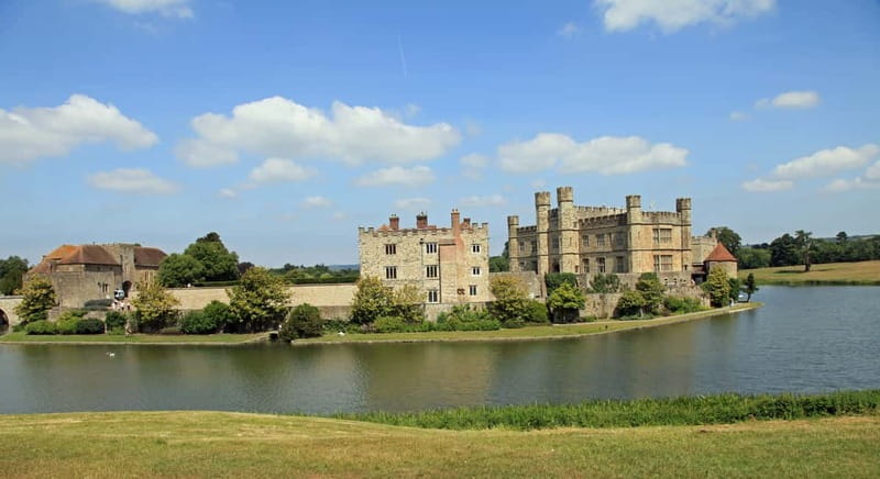 Leeds Castle, Canterbury, Dover, Greenwich & Free Snack Pack - The coach, guide, and pace matter