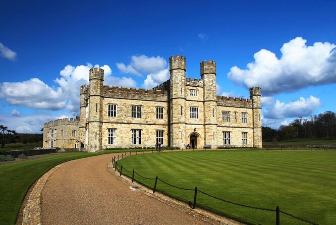 Leeds Castle, Cliffs of Dover and Canterbury Day Trip from London with Guided Cathedral Tour - Key points before you book