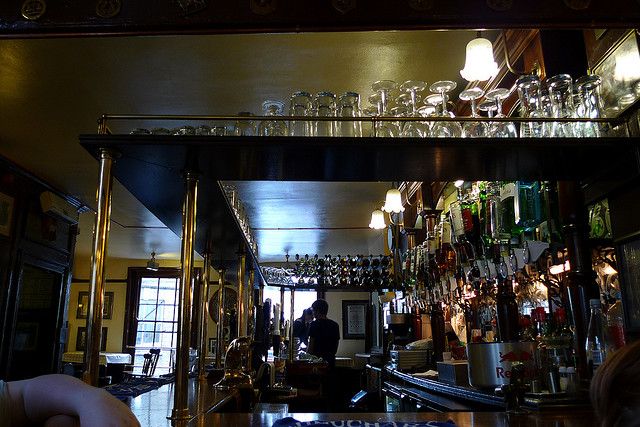 London: 2-Hour Historic Pub Tour - Following London’s drinking stories through old streets