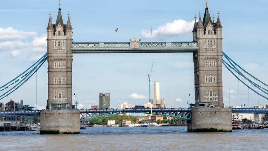 London: 24-Hour Hop-On Hop-Off Bus Pass - Key points at a glance