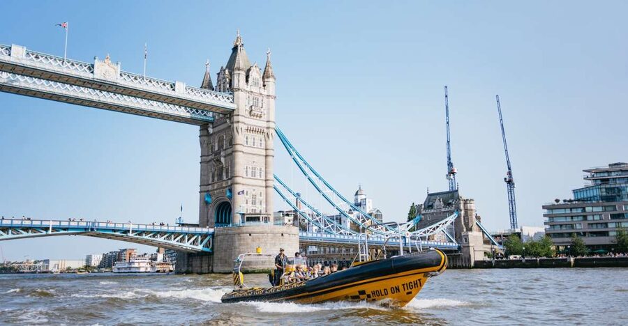 London: 45-Minute Speedboat Sightseeing Tour - The London Eye and Parliament from the water