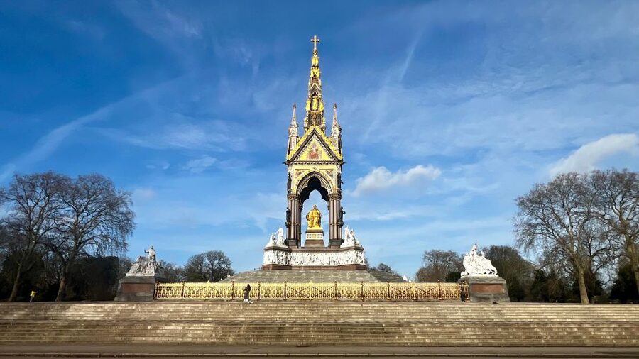 London: 5-Hour Private Tour with Pickup - What the driver adds to the experience