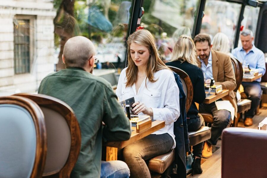 London: 6-Course Gourmet Dinner on a Luxury Coach - Wine pairing and drinks