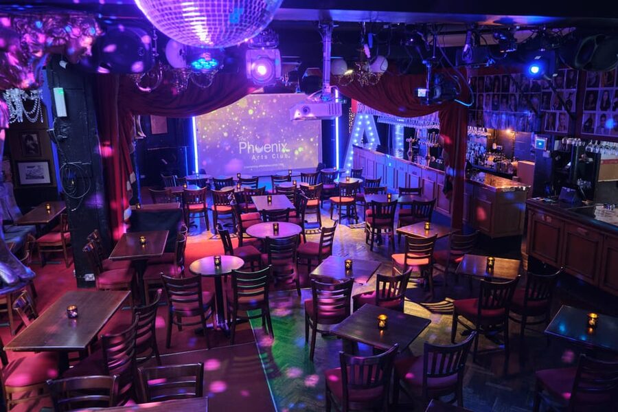 London: A Night of Theatrics! Cabaret Show - Who will enjoy this evening most