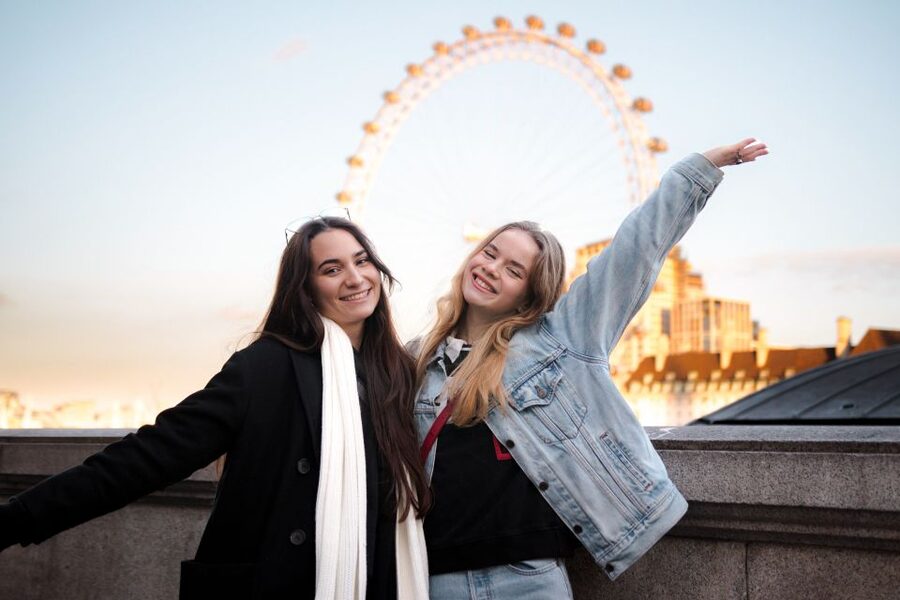 London: A Unique Photoshoot Experience at Famous Sites - Picking the right London setting