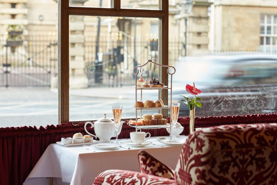 London: Afternoon Tea at The Rubens at the Palace - The pastry course brings the most visual flair