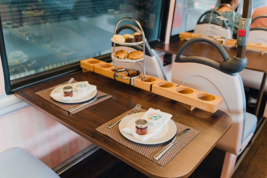 London: Afternoon Tea Bus with a Glass of Prosecco - Friendly hosts make the difference