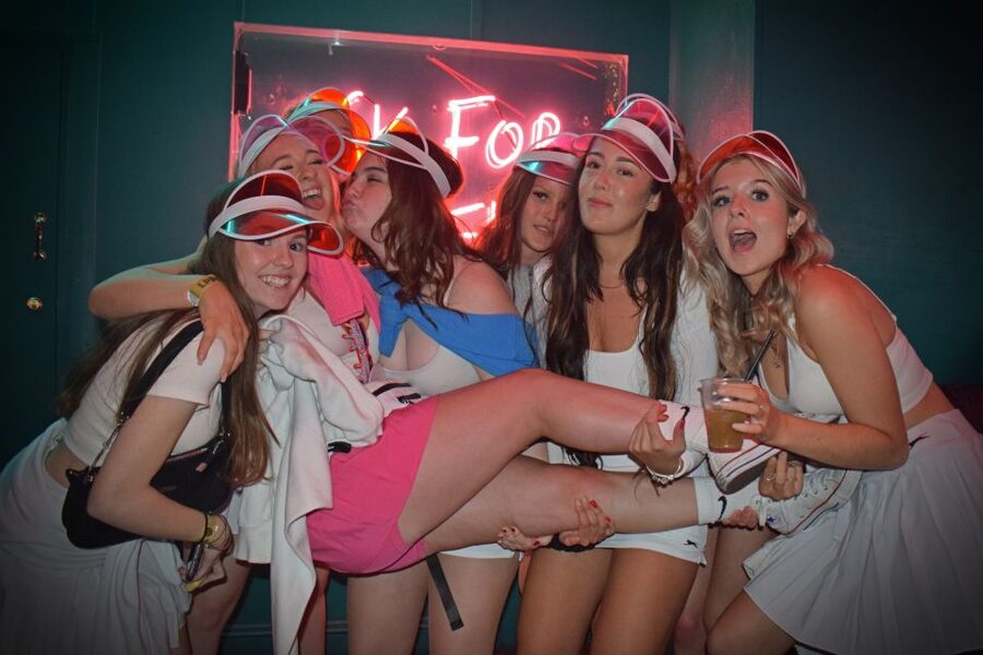 London: Bar and Club Crawl to 5 Central London Venues - The real value at $34