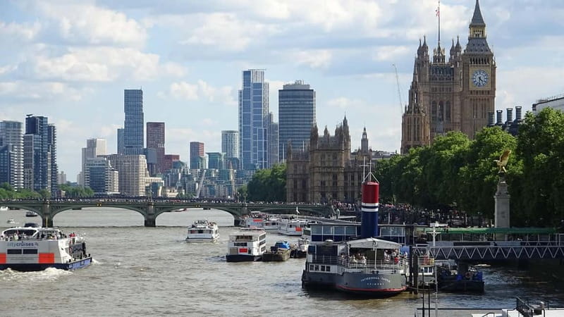 London: Boat Show Comedy Club Experience - The beer garden and city views before the show