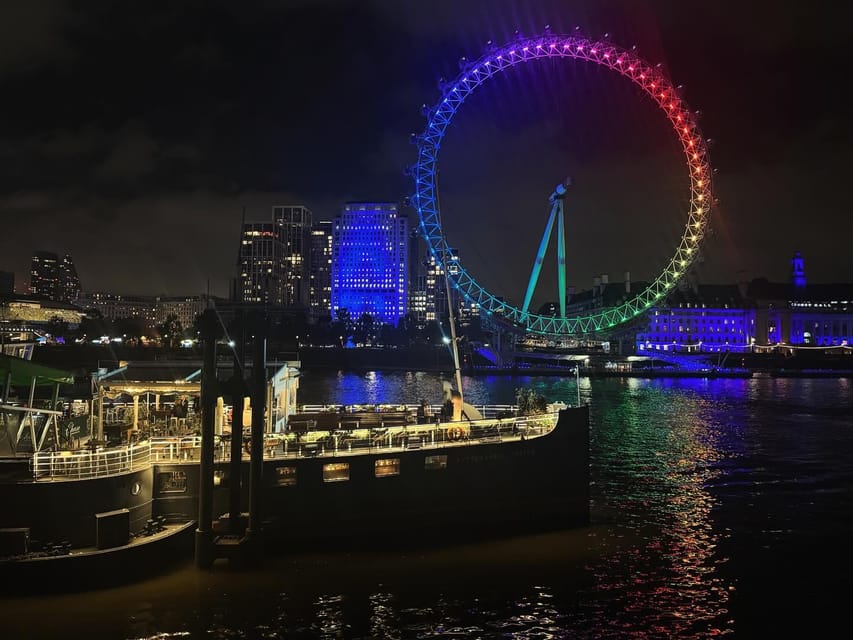 London: Boat Show Comedy Club New Material Night - Arriving at 7pm for the top-deck views