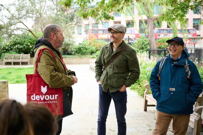 London: Borough Market Food Tour with Local Guide - Starting near London Bridge with breakfast
