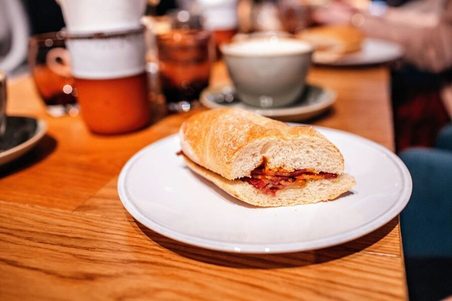 London: Borough Market Food Tour with Local Guide - Leadenhall Market and a touch of movie magic