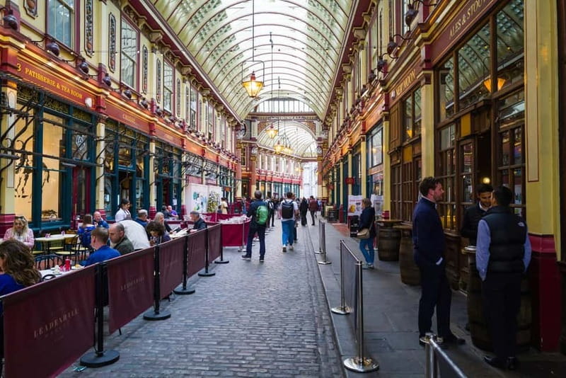 London: Borough Market Food Tour with Local Guide - What the food restrictions mean