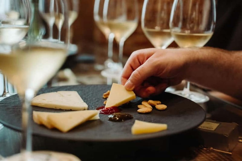 London: Borough Market Food Tour with Local Guide - Timing, meeting point, and cancellation