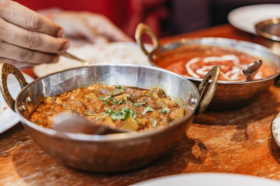 London: Brick Lane, Shoreditch & Spitalfields Food Tour - How much walking should you expect?