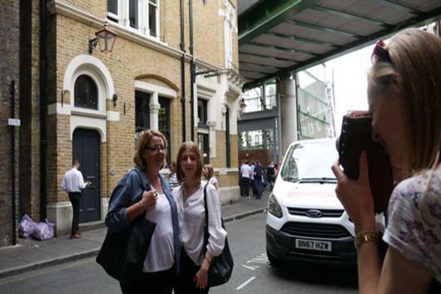 London: Bridget Jones 2–Hour Walking Tour - Why Bridget Jones works so well as a London walking tour