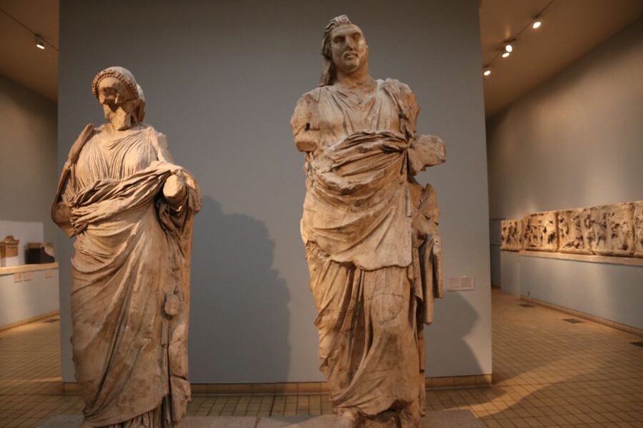 London: British Museum Archaeology Course and Guided Tour - Assyria, Greece, and the power of empires