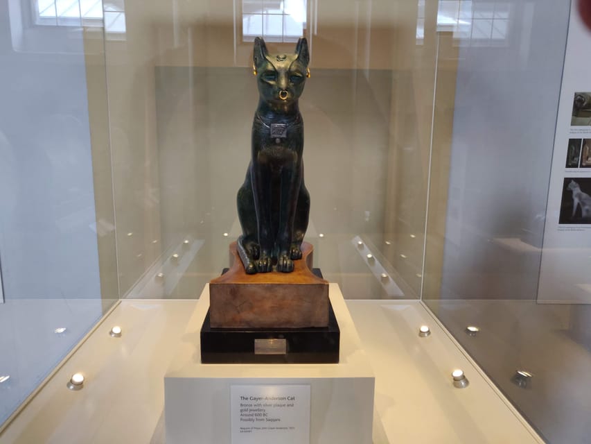 London: British Museum Tour with Archaeologist Guide - Moai and the Aztec treasures
