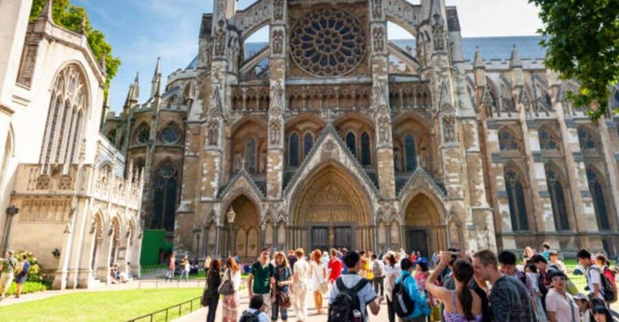 London: Buckingham Palace & Big Ben & Abbey Private Tour - Starting at The Ritz and walking through Green Park