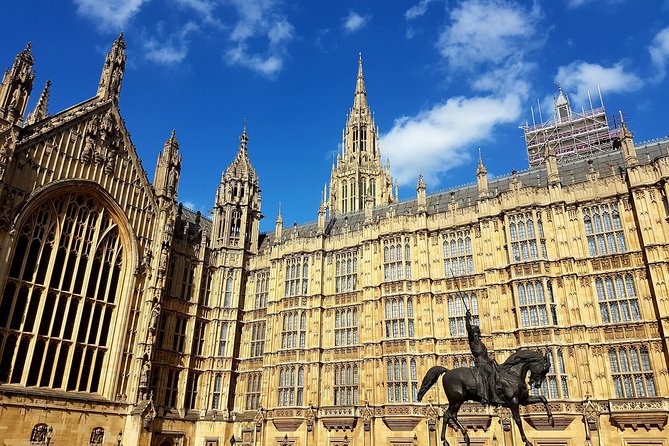 London: Buckingham Palace & Big Ben (& Westminster Abbey entry) - What the guides add