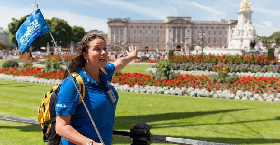 London: Buckingham Palace Entry Ticket & Royal Walking Tour - Start at the Duke of York Column, not the palace gates