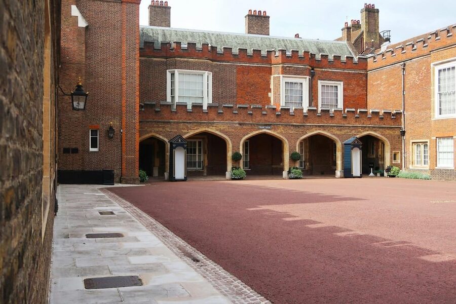London: Buckingham Palace State Rooms & Royal Walking Tour - Timing, access, and practical preparation