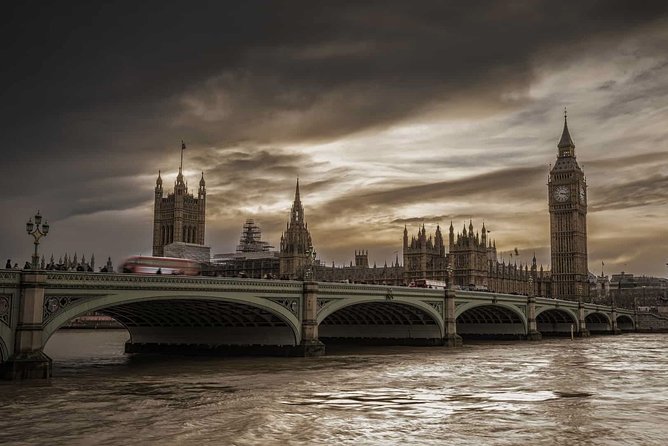 London by Night Sightseeing Tour - Open Top Bus - Along the Thames toward Kensington