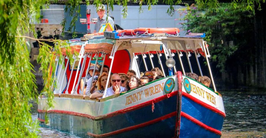 London: Canal Boat Ride on Camden Lock - Leaving Camden Lock for a quieter side of London