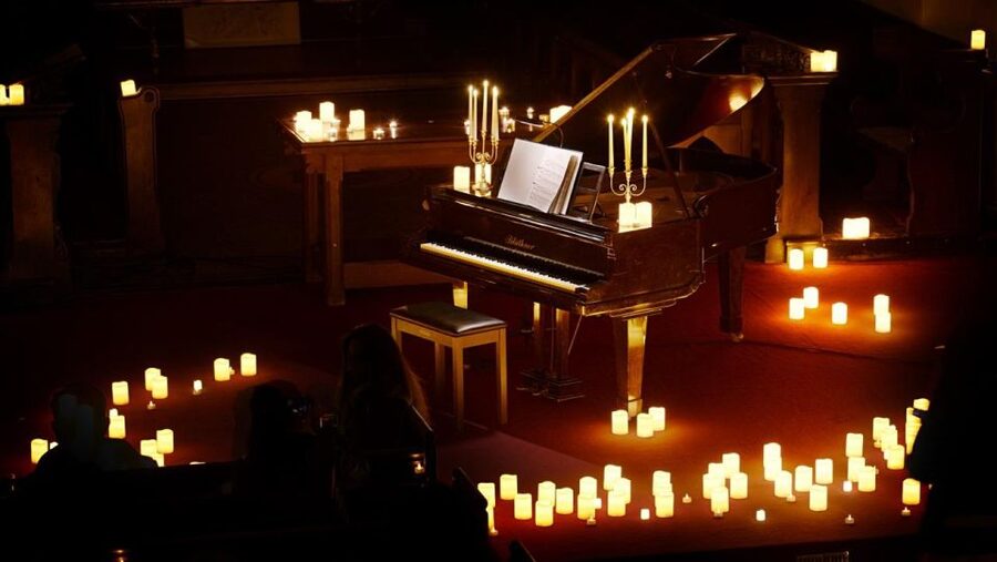 London: Candlelight Concert Ticket - Arriving at St Mary Magdalen Church