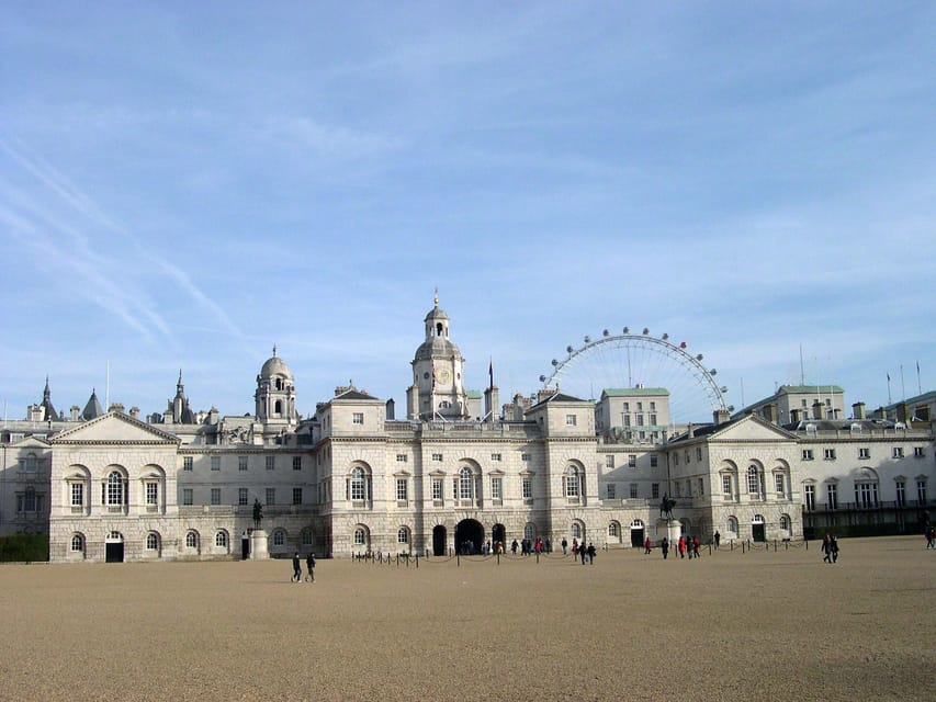 London: Changing of the Guard Guided Tour Experience - Whitehall and the walk toward Westminster