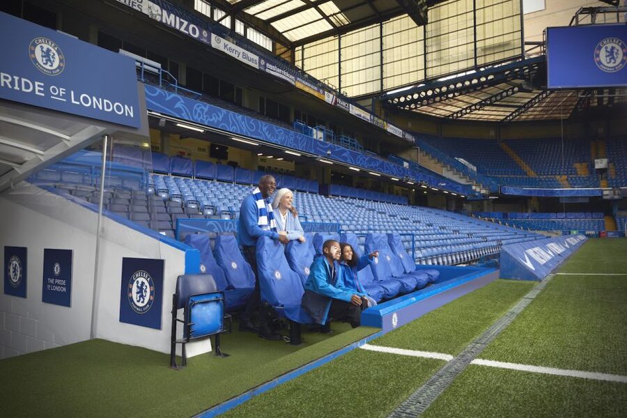 London: Chelsea Football Club Stadium and Museum Tour - Inside the dressing rooms and press room