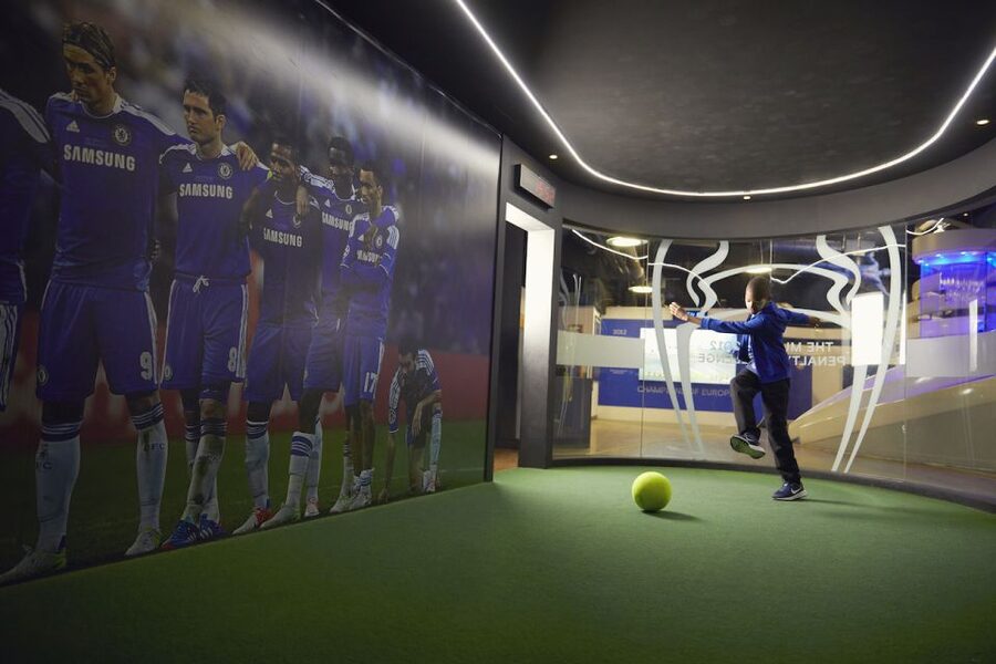 London: Chelsea Football Club Stadium and Museum Tour - The players’ tunnel and pitchside moment