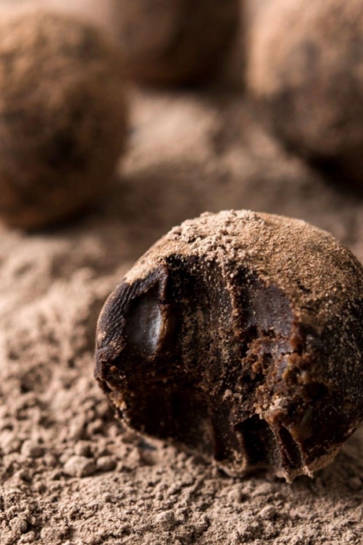 London: Chocolate Truffle-Making Workshop - Shaping the chocolate into little spheres