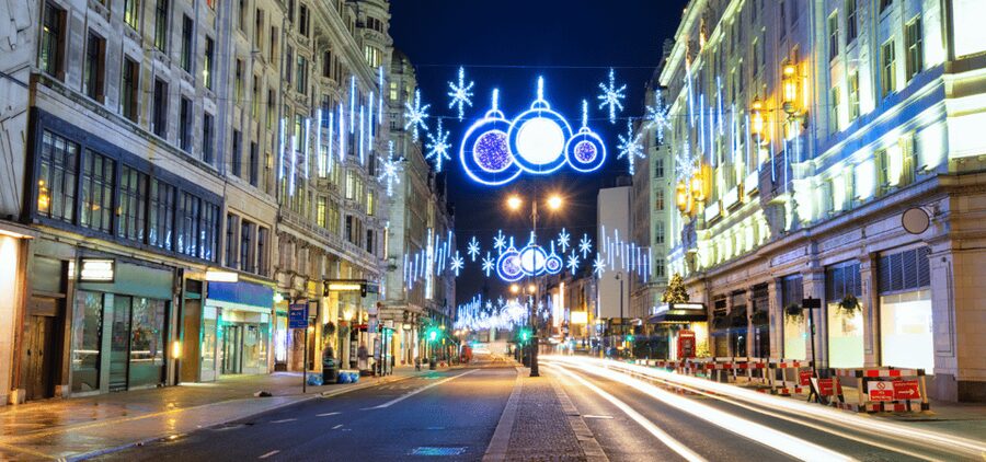 London: Christmas Lights Self Guided Walking Tour - Key points to know before you go