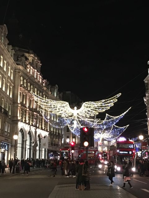 London: Christmas Lights Tour in a Black Cab - Stories, local knowledge, and a flexible pace