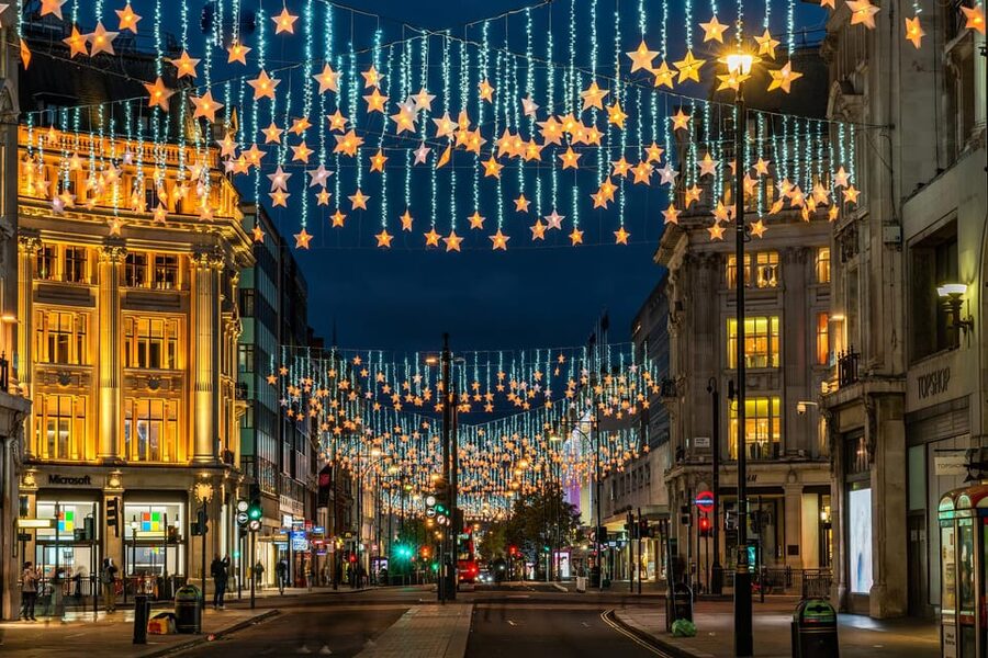 London: Christmas Lights Walking Tour - Is $20.20 a fair price?