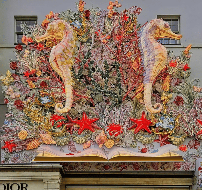 London: Christmas Lights Walking Tour - What to wear and how to handle the crowds