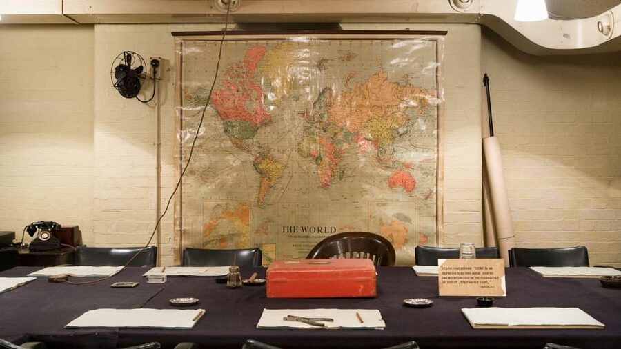 London: Churchill War Rooms Ticket & Landmarks Guided Tour - Entering the Churchill War Rooms