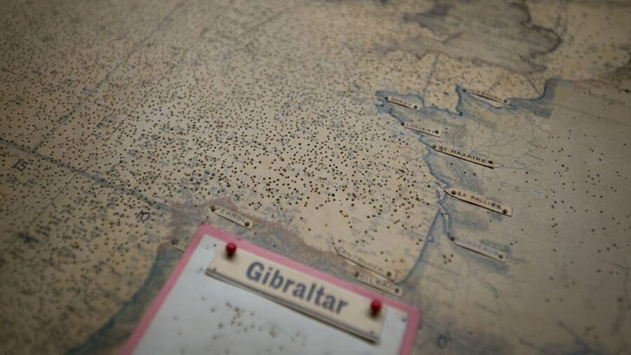 London: Churchill War Rooms Ticket & Landmarks Guided Tour - Starting beside the 4th Plinth at Trafalgar Square