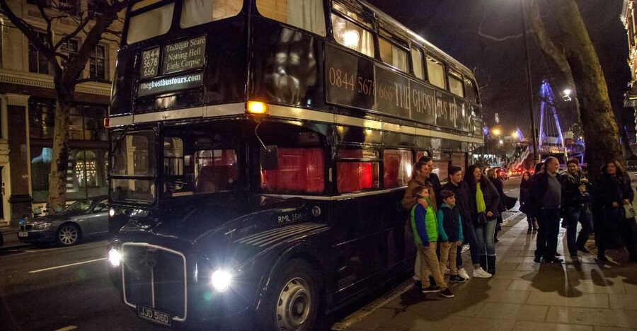 London: Comedy Horror Ghost Tour on a Bus - Key points to know before boarding