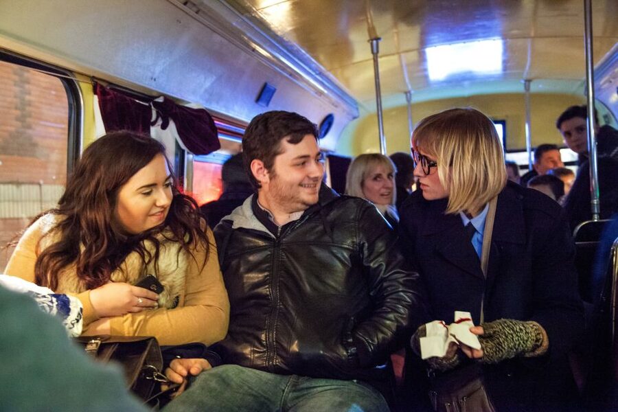 London: Comedy Horror Ghost Tour on a Bus - Actors, lighting, and the final theatrical surprise