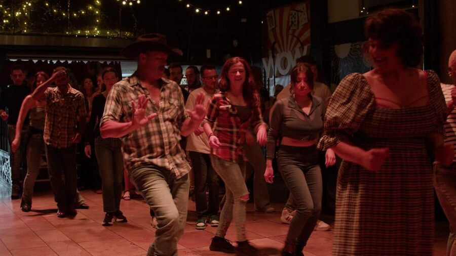 London: Country Music Party with Line Dancing, Two-stepping - Key points at a glance
