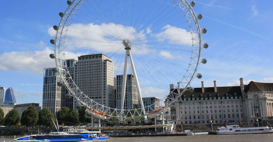 London: Doctor Who Guided Walking Tour - Rose and the Nestene Consciousness