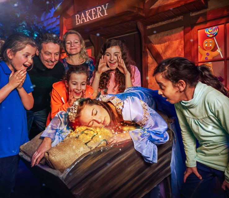 London: DreamWorks Shrek's Adventure Tour - Cinderella, the swamp, and Far Far Away