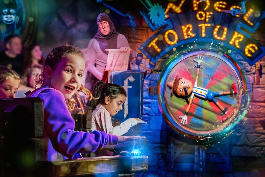 London: DreamWorks Shrek's Adventure Tour - Should you book Shrek’s Adventure London?